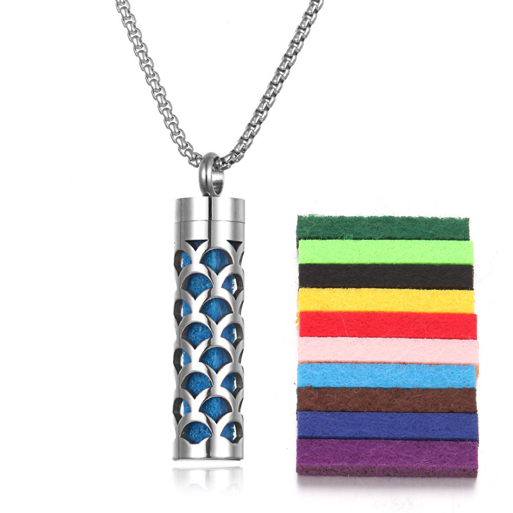 Véra Scent Capsule Necklace