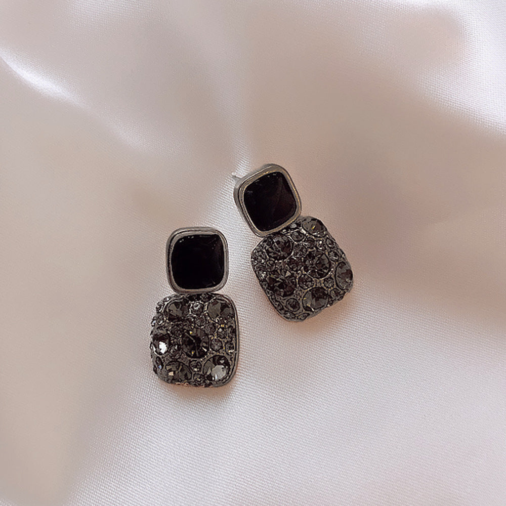 Lustre Cube Stud Earrings