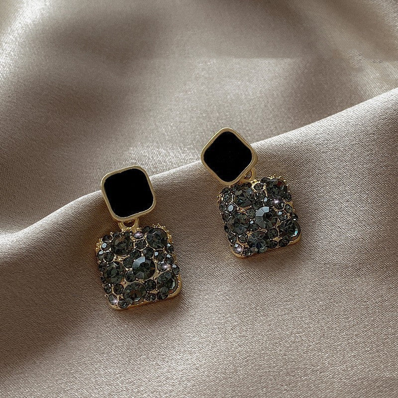 Lustre Cube Stud Earrings