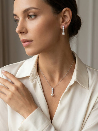 Delicate Leaf Pearl Earrings — Plated - Myglova