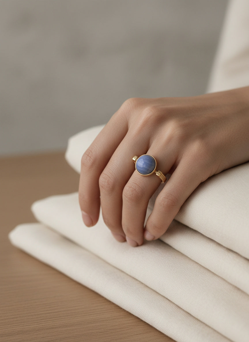 Aura Stone Spinner Ring