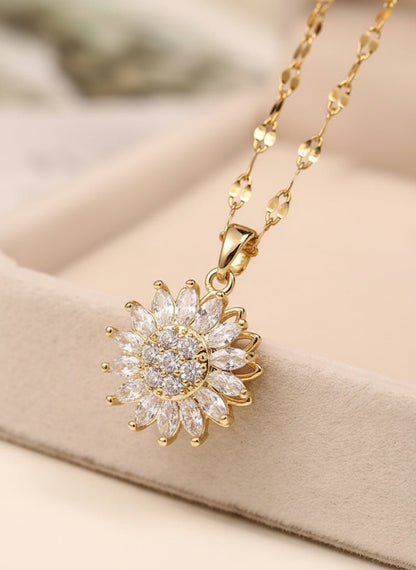 Solara Rotating Sunflower Necklace - Myglova